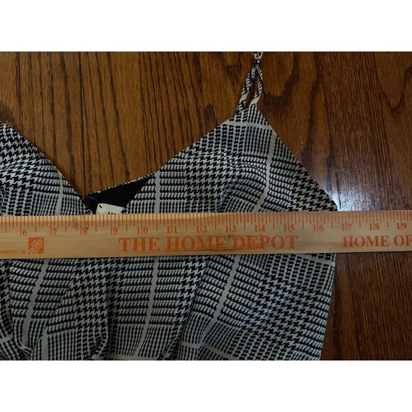 L'AGENCE Chiara Camisole Tank 100% Silk Herringbone Plaid Peplum Romantic SZ S - Picture 12 of 13